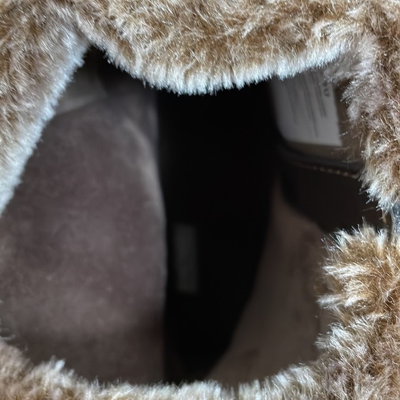 Khombu - Women’s All Seasons Boots - Picture 6 of 11